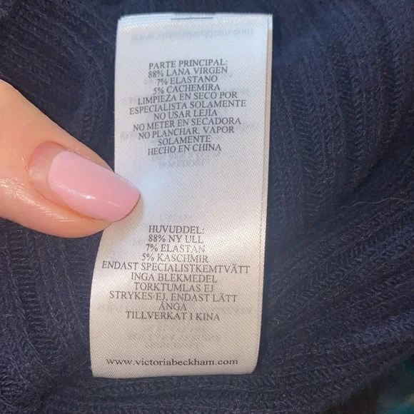 🔥❤️ EUC Victoria Beckham Mock Turtleneck Midi Sweater Dress - Picture 14 of 14